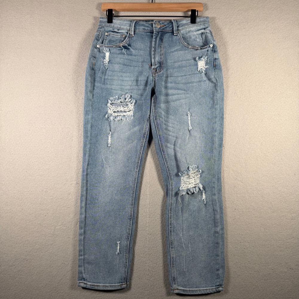 Almost Famous Women Light Wash Distressed Straight Leg Jeans Size 9 RN97230